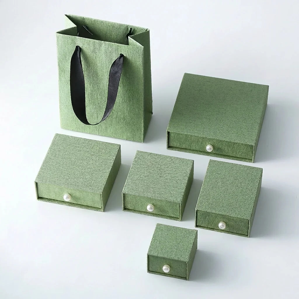 custom rigid jewelry box packaging