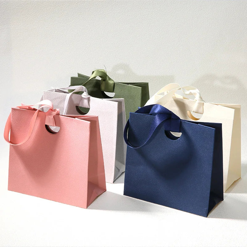 Small Boutique Shopping Bags for Retail